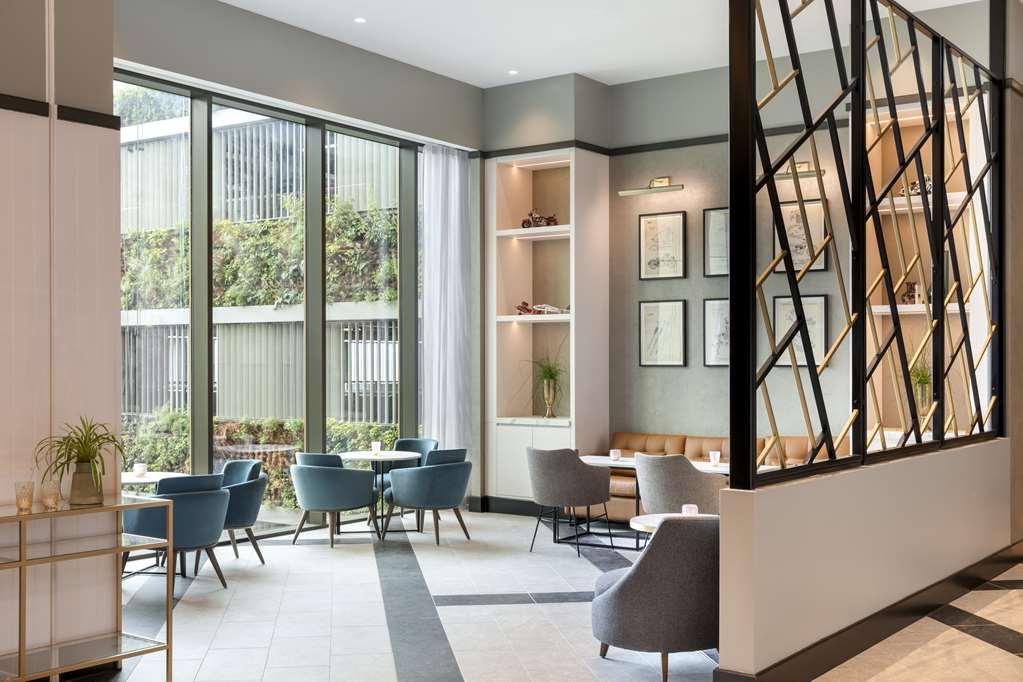 Hotel Hilton Woking Restaurant foto