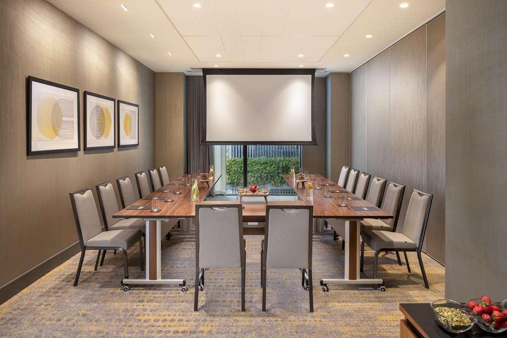 Hotel Hilton Woking Einrichtungen foto