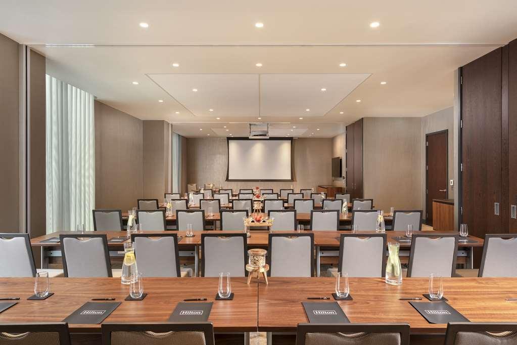Hotel Hilton Woking Einrichtungen foto